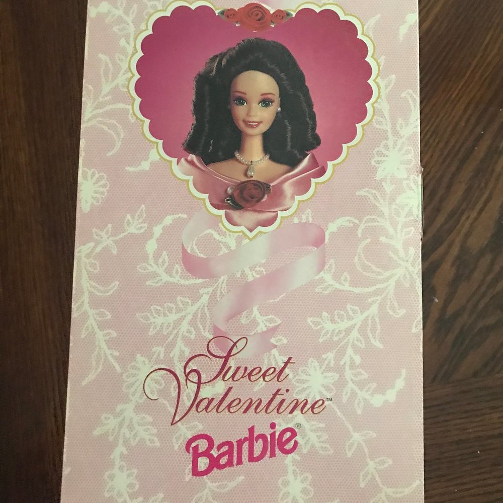 1995 Hallmark Collectible Special Edition Barbie